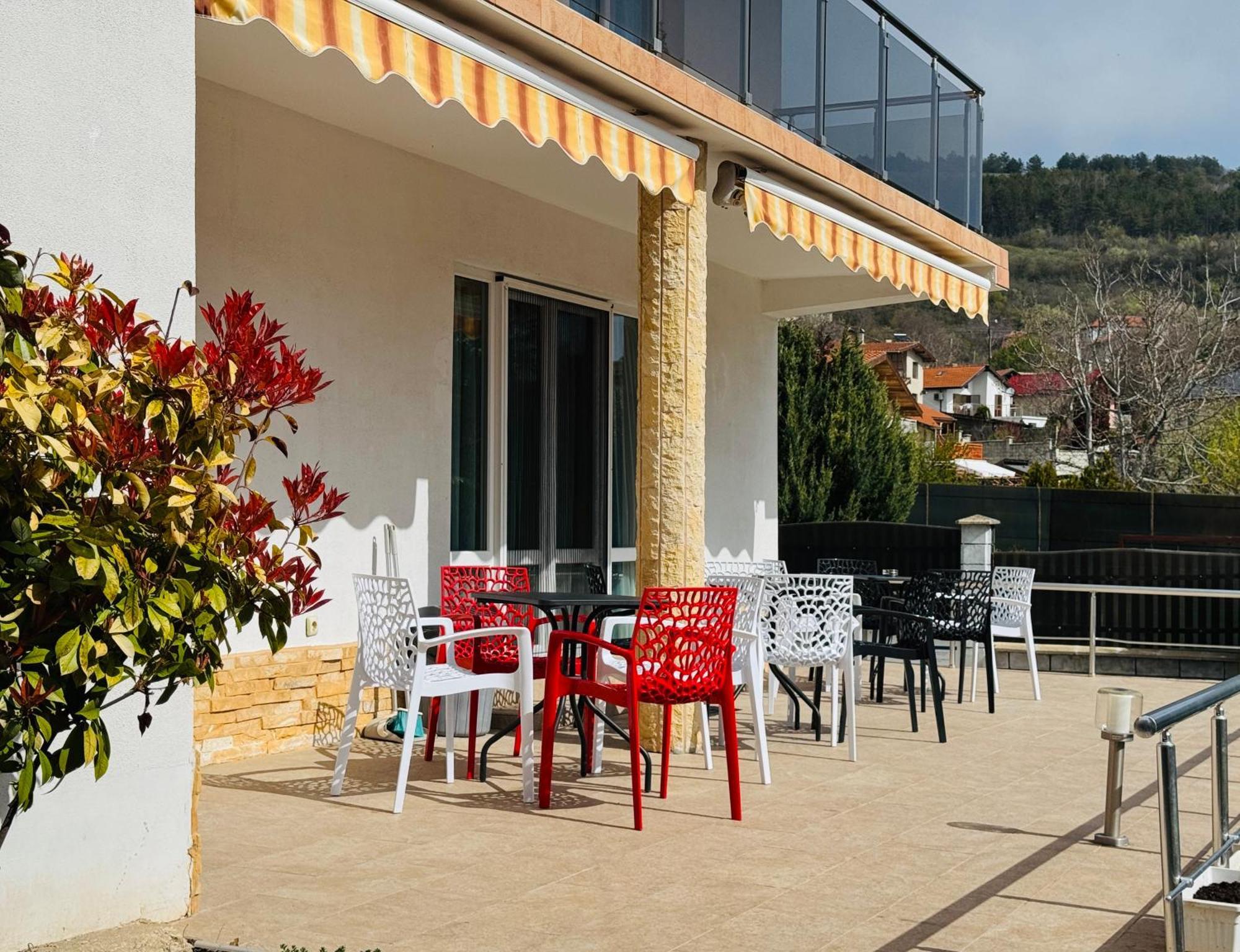 Villa Holiday Балчик Экстерьер фото